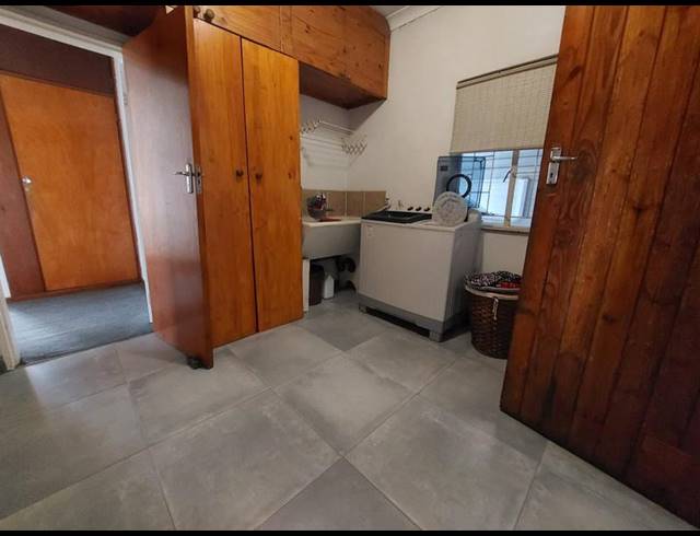 4 BEDROOM HOUSE FOR SALE IN CLAREMONT